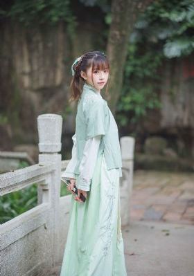 年轻的邻居电影_剧情片神马影院手机在线