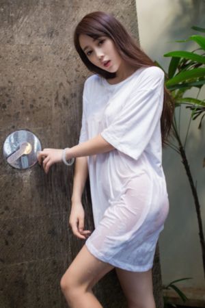 摸进她的内裤里疯狂揉她.视频_爱奇艺VIP神马影院手机在线