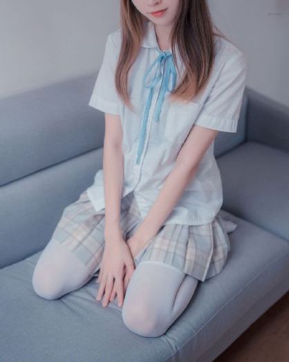 日本孕妇厨房乱_4KBD在线观看