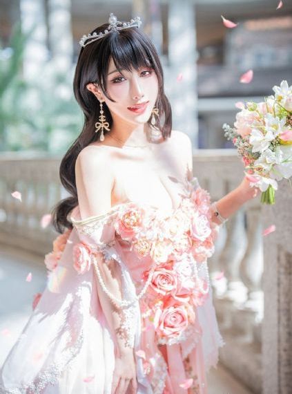 年轻的女老师2_超清HD在线观看