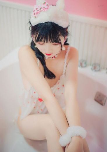 樱花在线观看视频_JVID性感写真