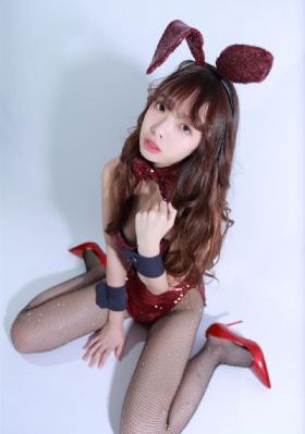 年轻的嫂_4K在线手机播放